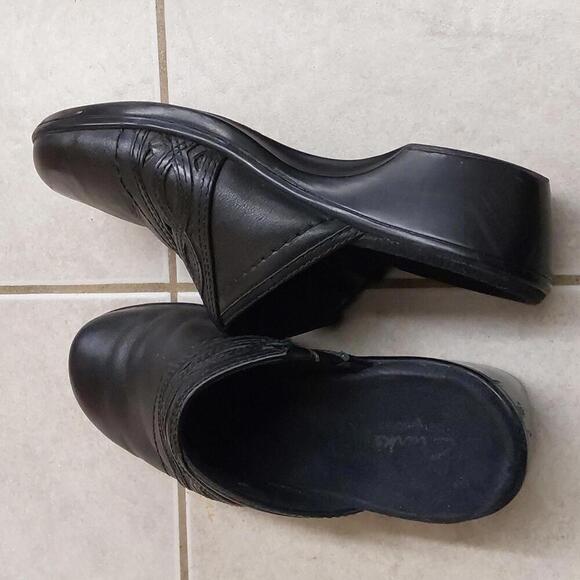 Clark's bendables 8M black leather open heel slip on shoes - Picture 11 of 12